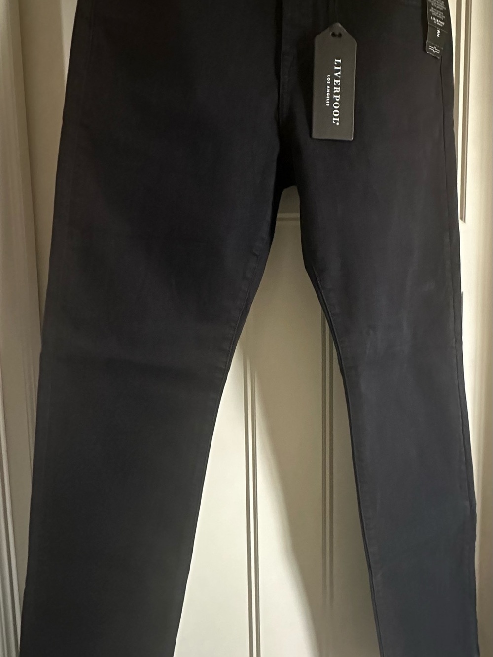 Liverpool Men’s Black Slim Straight Jeans